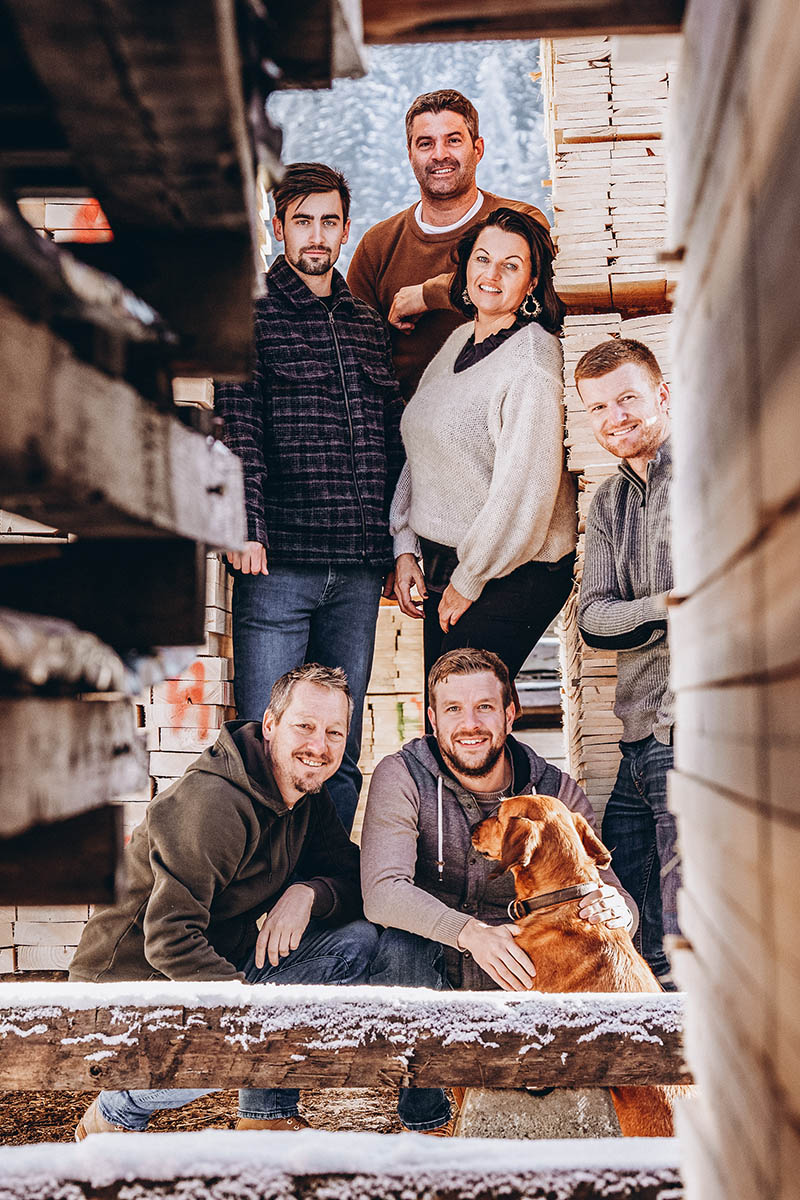 Teamfoto - Holzhandel Franz Erhardt in Altenmarkt / Pg.